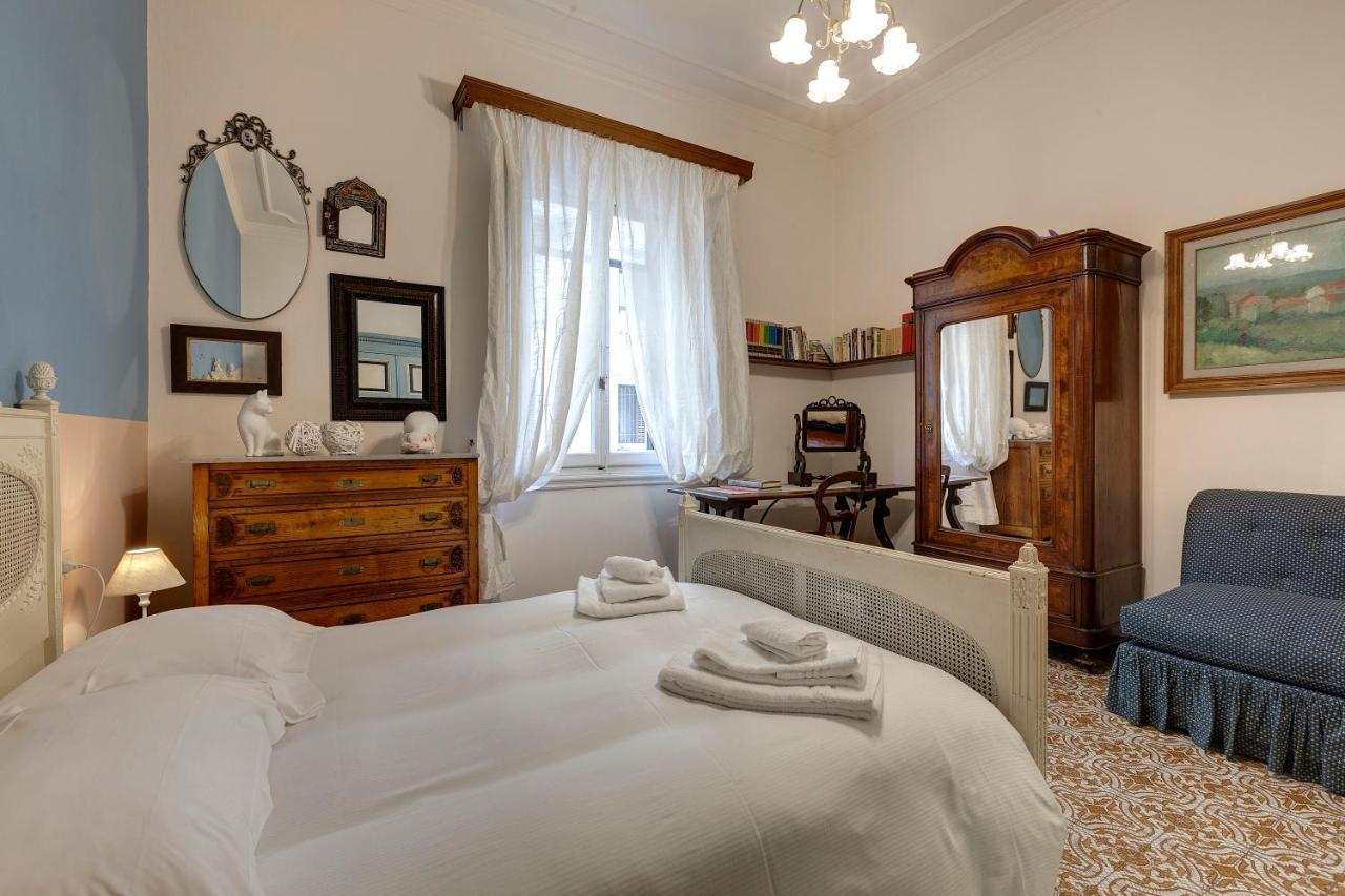 Mimi Apartment With Garden Florencia Exterior foto