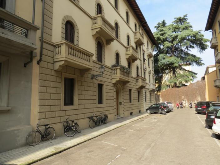 Mimi Apartment With Garden Florencia Exterior foto
