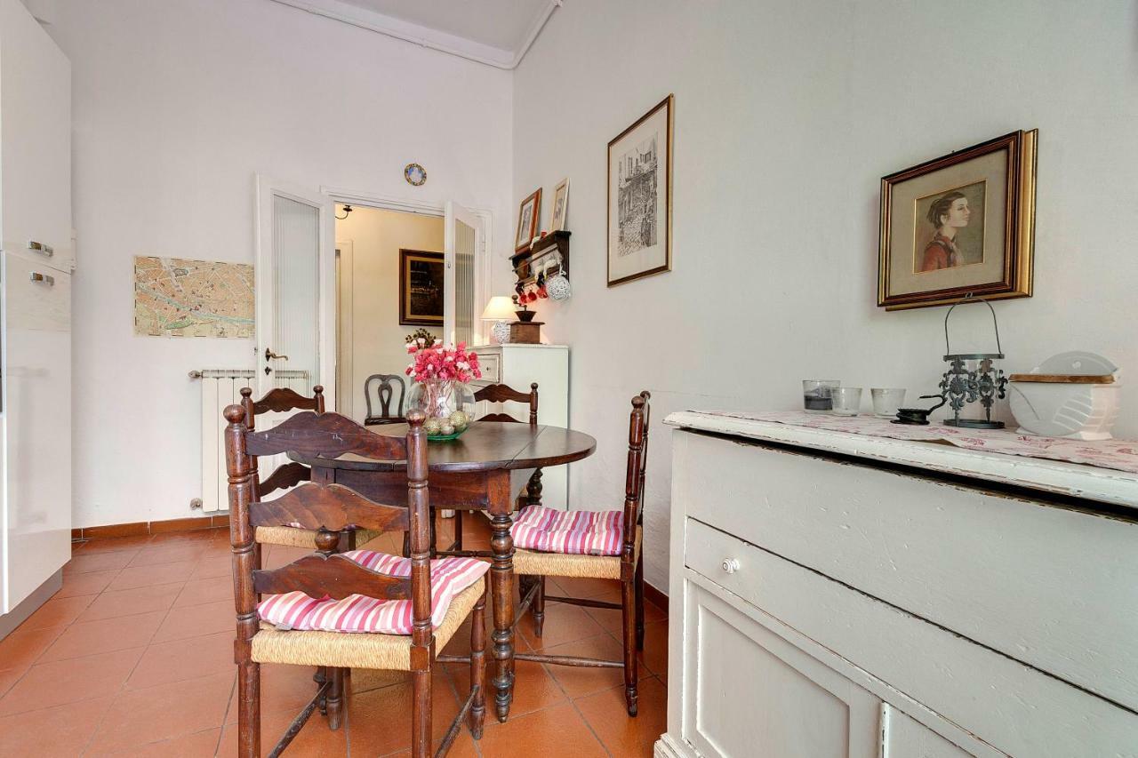 Mimi Apartment With Garden Florencia Exterior foto
